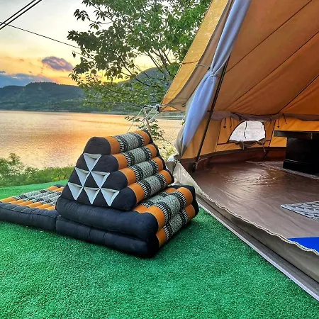Luxury tent Lakeview Glamping